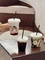 Niestandardowe 90mm jednorazowe kubki do herbaty bąbelkowej Smoothies Zimna kawa do picia Plastikowe kubki dla zwierząt
